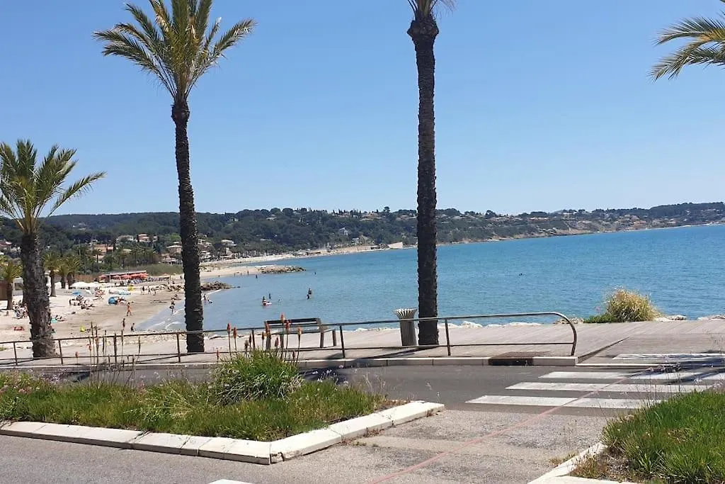 Studio Centre Village Bandol